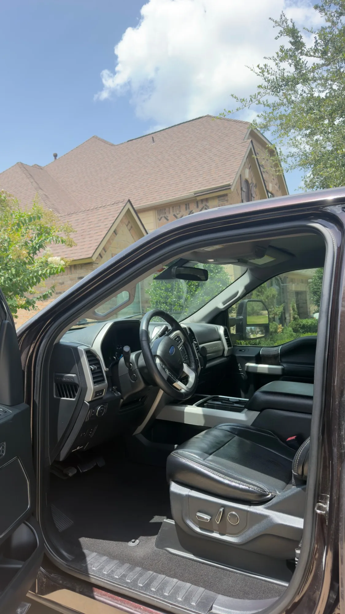 Ford Super Duty Cab — Interior Detail, Houston TX